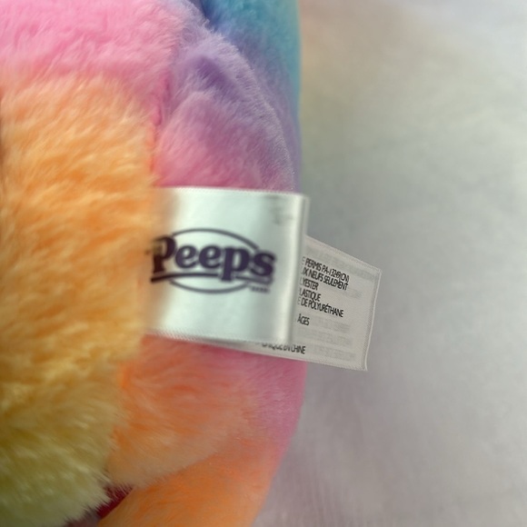 Peeps Animal Adventure Rainbow Bunny Plushie Preowned - Picture 3 of 5